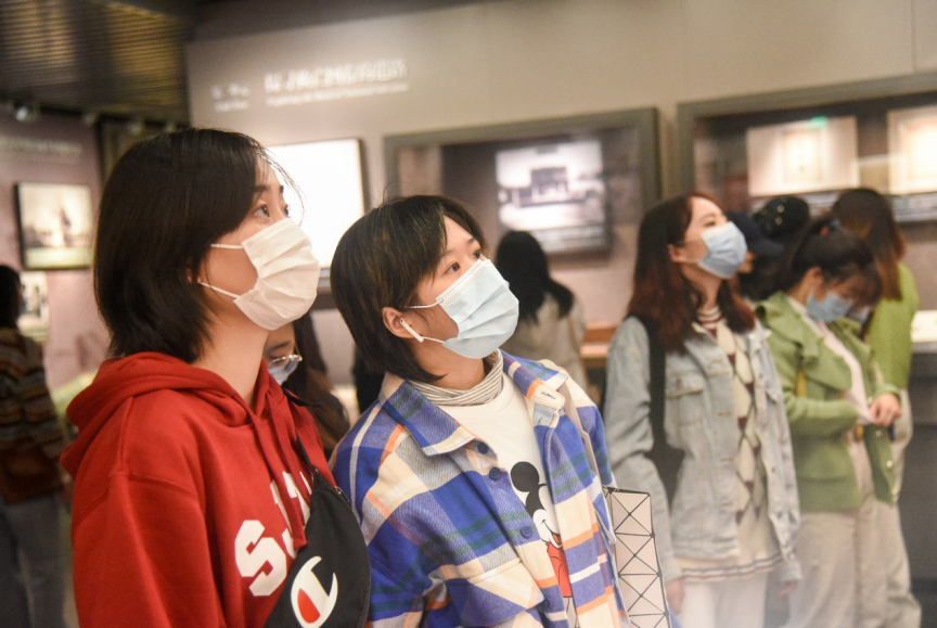 幸运28